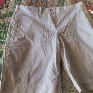 Ashworth white cotton spandex shorts